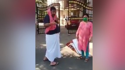 VIRAL VIDEO: मुसलमान डिलिवरी ब्वॉय से सामान लेने से किया इनकार, उद्धव सरकार ने किया गिरफ्तार