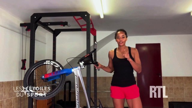 VIDÉO - Sport à la maison durant le confinement : les exercices de Manon Valentino