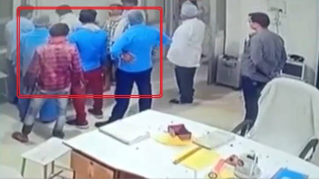 People abuses doctor when asked to wear mask