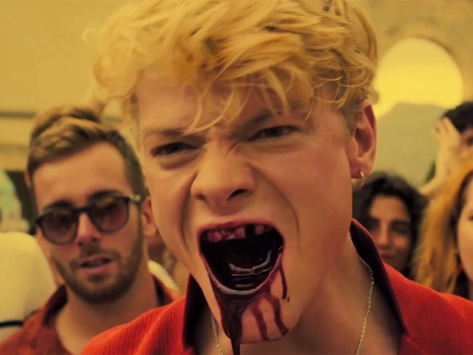 'White Lines' (OmU): Trailer zur Crime-Serie auf Ibiza