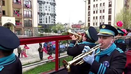 Çocuklara 23 Nisan sürprizi