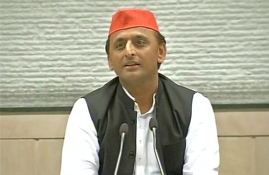 Uttar Pradesh Election Result 2017:अखिलेश यादव बोलेे- कभी-कभी समझाने से नहीं, बहकाने से वोट मिलते हैं