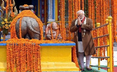पीएम नरेंद्र मोदी ने केदारनाथ मंदिर में पूजा-अर्चना की