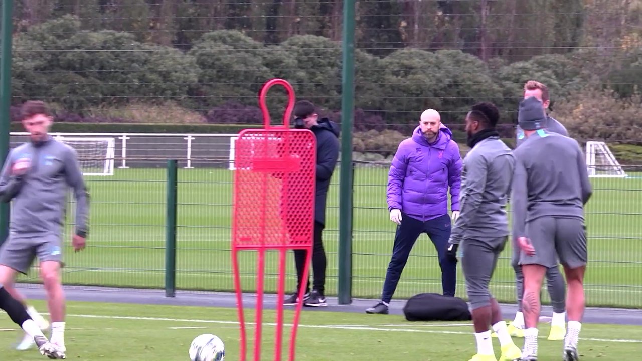 Tottenham training pre Red Star