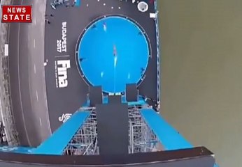 पूल में सबसे ऊंची छलांग लगाकर बनाया ​विश्व रिकॉर्ड