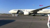 Samsun Almanya'dan getirilen 196 kişiyi taşıyan uçak Samsun Çarşamba Havalimanı'nda