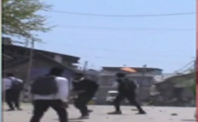 पत्थरबाजों के खिलाफ केस वापस लेगी मोदी सरकार