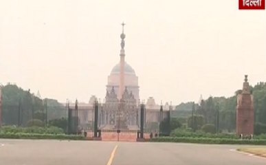 राष्ट्रपति भवन के सामने बना 'सेल्फी पॉइंट'