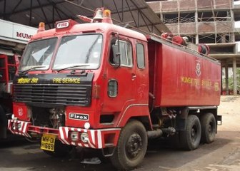 मुंबई: निर्माणाधीन बिल्‍डिंग में आग, 6 की मौत और 11 घायल