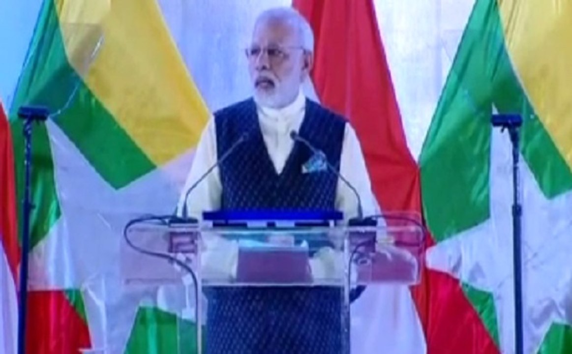 म्यांमर के यांगून में पीएम मोदी का मेगा शो