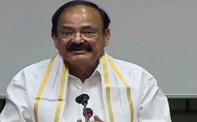 उपराष्ट्रपति पद के उम्मीदवार वैंकेया नायडू ने भरा नामांकन