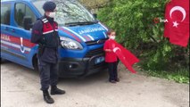 Ankara İl Jandarma Komutanlığı ekipleri çocukları unutmadı