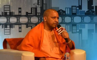 बिल्डर्स पर सख्त सीएम योगी, कहा- सरकार रखेगी नज़र