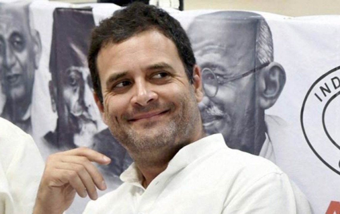 राहुल गांधी ने अध्यक्ष पद के लिए किया नामांकन पत्र दाखिल