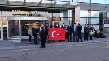 - Türk vatandaşları Ukrayna'dan tahliye ediliyor