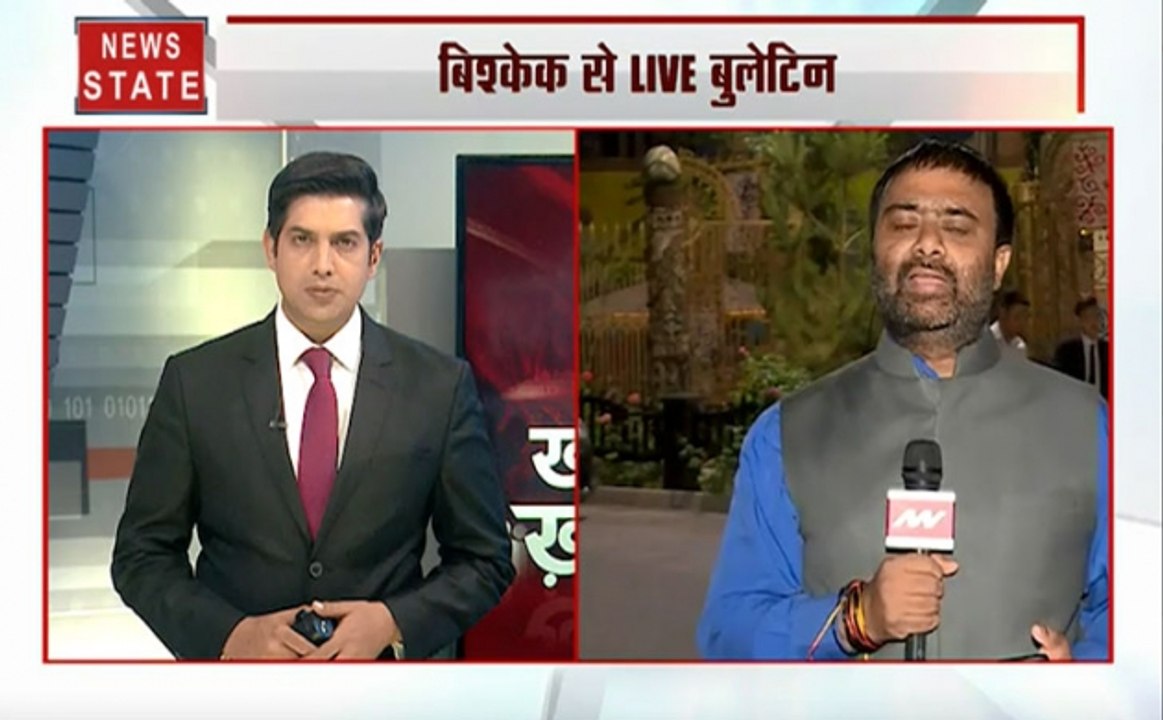 पीएम नरेंद्र मोदी ने क्या इमरान खान से हाथ मिला...