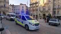 BEZIERS - Les ambulanciers rendent un hommage sonore aux personnels soignants