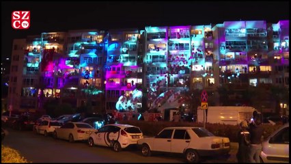 İstiklal Marşı'nın ardından İzmir'de yer gök aydınlandı!