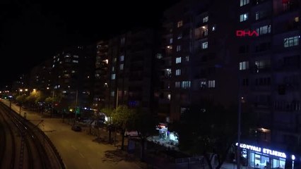 Konya'da balkonlardan İstiklal Marşı sesleri yükseldi