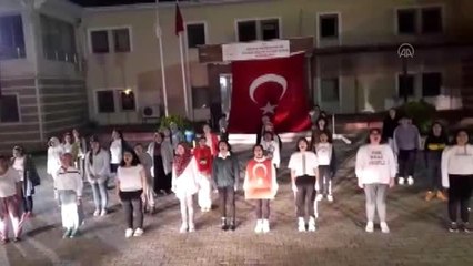 Devlet korumasındaki çocuklar, İstiklal Marşı'nı coşkuyla okudu