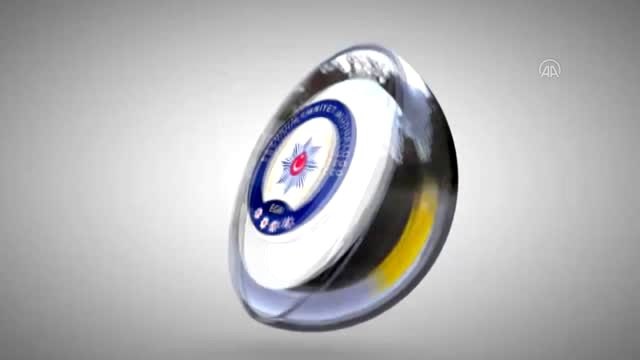 Erzurum polisinden Barış Manço'nun Bugün Bayram şarkısı ile 23 Nisan kutlaması