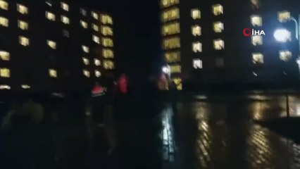 Ağrı’da karantinaya alınan vatandaşlar İstiklal Marşı’nı okudu