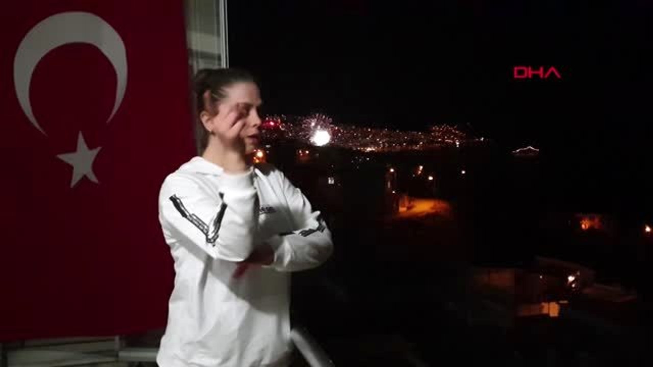 İşaret diliyle İstiklal Marşı'nı okudu