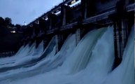 भोपाल में बारिश ने मचाई त्राहिमाम, कोलार डैम के खोले गए सारे गेट, देखें पानी के सैलाब का VIDEO