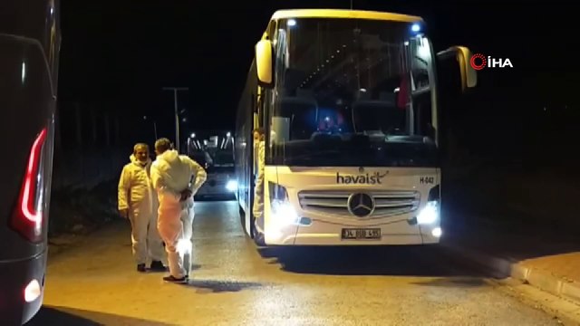 Fransa'dan getirilen 161 Türk vatandaşı karantina yurduna yerleştirildi