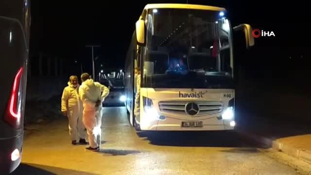Fransa'dan getirilen 161 Türk vatandaşı karantina yurduna yerleştirildi