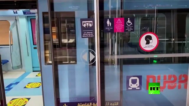 لقطات من مترو دبي بعد تخفيف الحظر