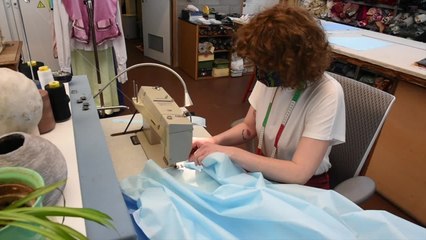 Liège Covid19: Le théâtre de Liège coud des blouses pour le CHU