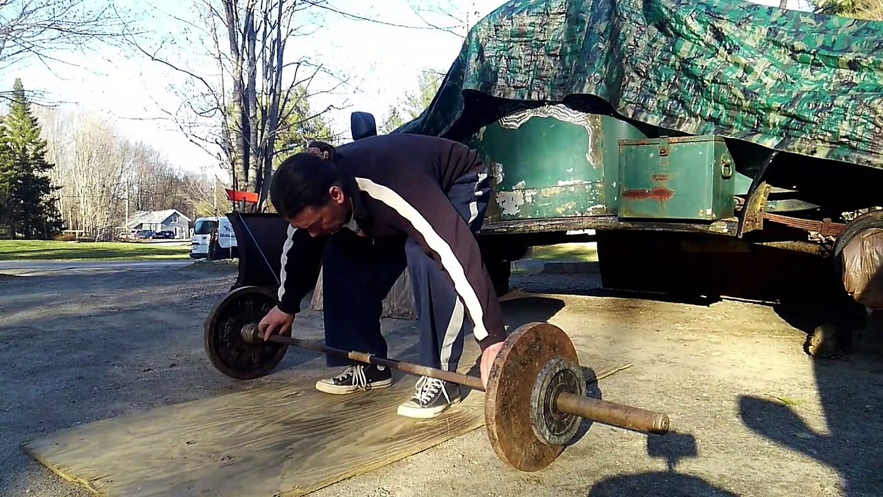 Snatch Grip Bent Rows 219lb
