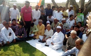 लोकपाल और किसानों के मुद्दे पर अन्ना का भूख हड़ताल शुरू