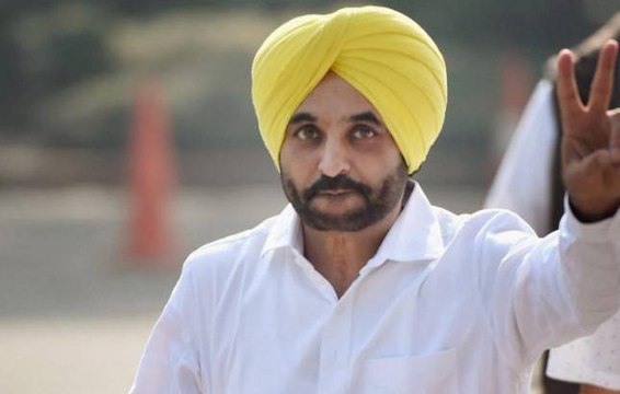 भगवंत मान का आम आदमी पार्टी के पंजाब प्रमुख पद से इस्तीफा
