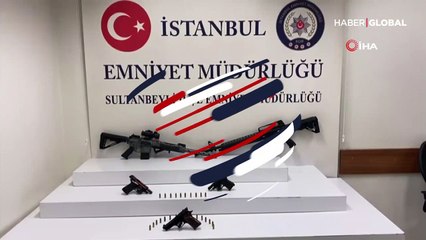 Silahlı 23 Nisan kutlamasına polis 'dur' dedi