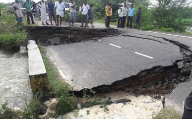 प्राकृतिक आपदाओं से देश बेहाल, बारिश और बाढ़ से हालात गंभीर