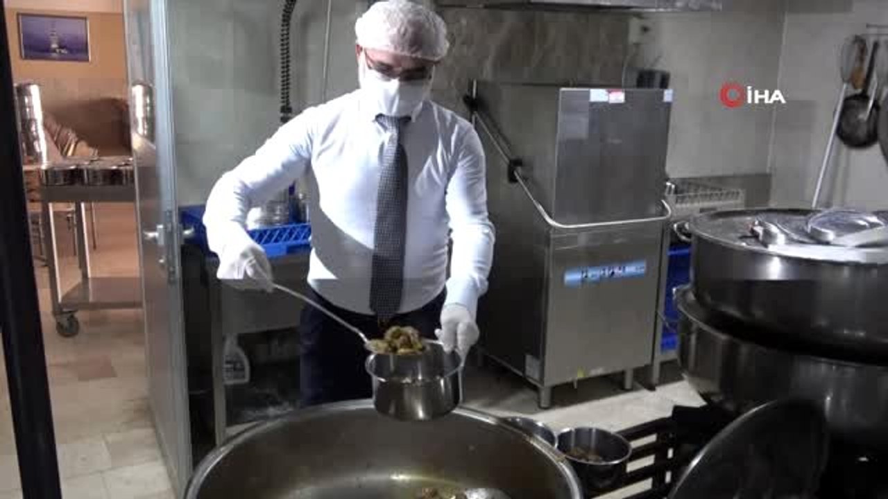 Aşevinde kazanlar "milli dayanışma" ile kaynıyor