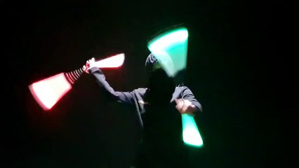 CÔN ĐÈN LED. Côn nhị khúc phát sáng #KANCLUB (1)