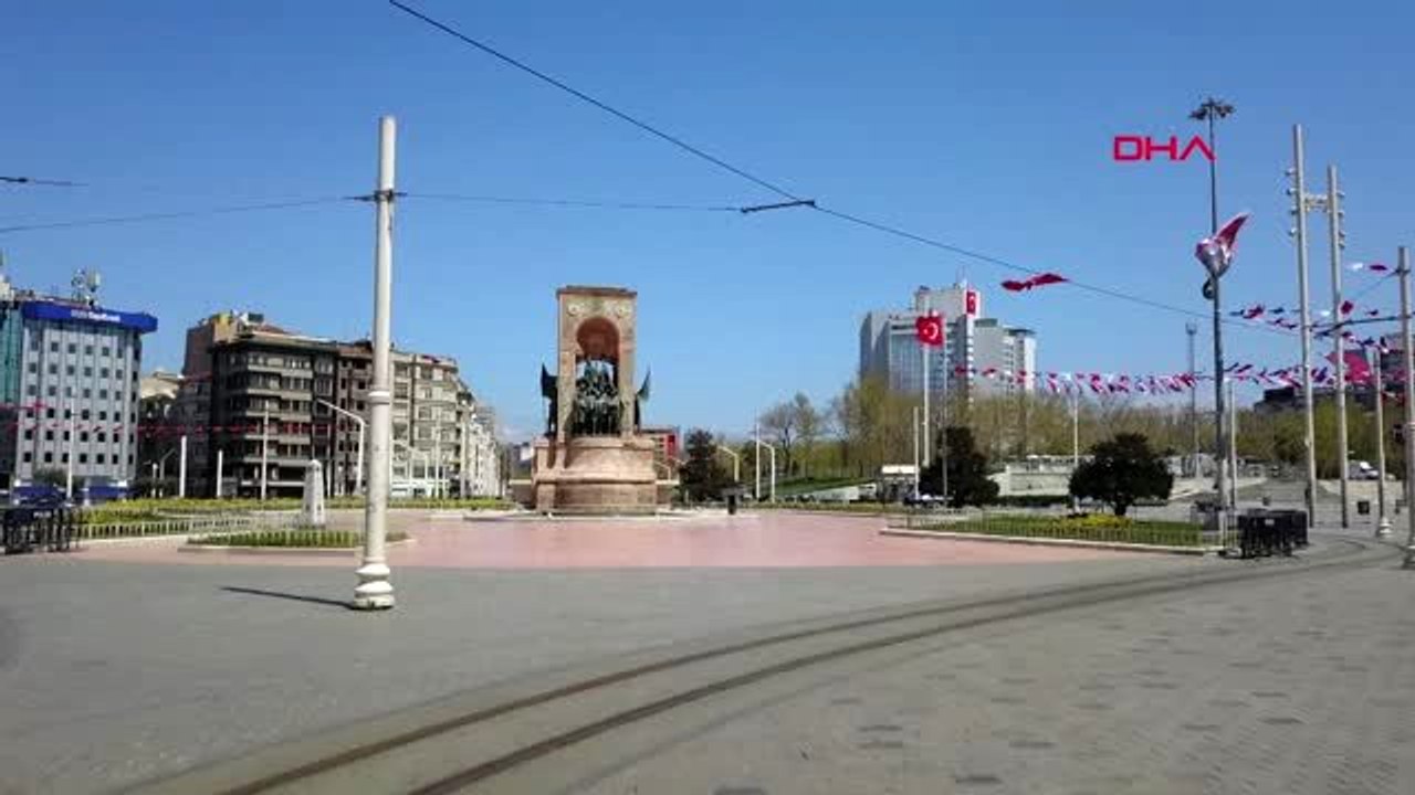 TAKSİM MEYDANI'NDAKİ SAKİNLİK HAVADAN GÖRÜNTÜLENDİ