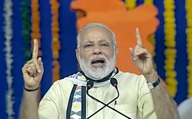 दिव्यांगों के लिए करें काम, सरकार करेगी मदद: नरेंद्र मोदी