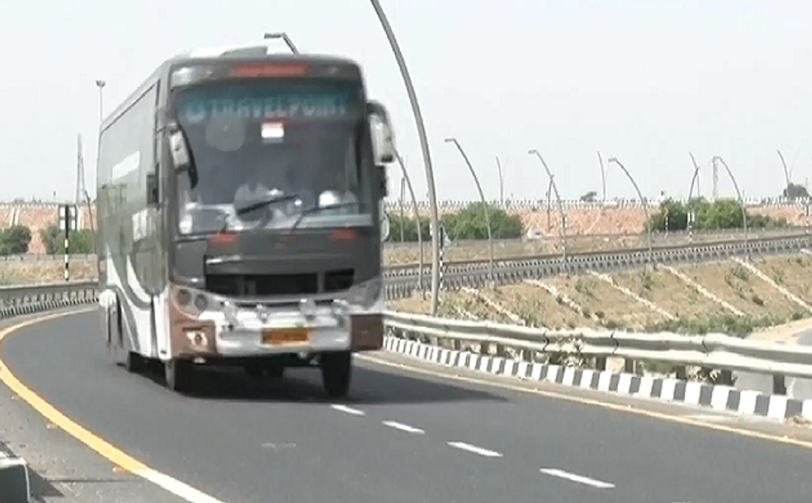 हादसों का हाईवे अगरा-लखनऊ एक्सप्रेस वे : औसतन ह...