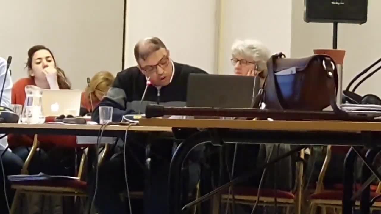 L'intervention d'Ahmed El Khannouss lors du conseil communal de Molenbeek sur les tapis rouges