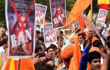 सबसे बड़ा मुद्दा: कैसे देखें 'पद्मावत'