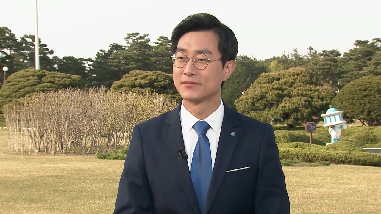 "가난하다고 꿈까지 가난해선 안 돼"...'서울 동대문을' 장경태 당선인 / YTN