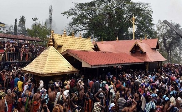 सबरीमाला मंदिर में महिलाओं की एंट्री को लेकर जबरदस्त विरोध-प्रदर्शन
