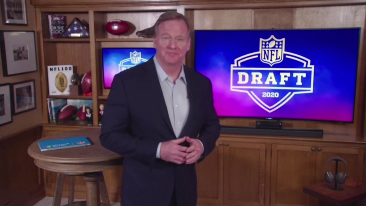 미 NFL, 사상 최초 '화상 드래프트' 실시 / YTN