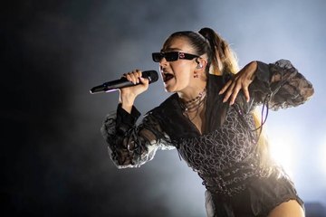 Charli XCX Drops New Single 'Claws'