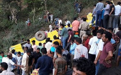 हिमाचल प्रदेश: स्कूल बस खाई में गिरी, 24  बच्चों की मौत