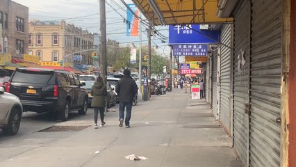 Descargar video: Negocios cerrados y calles vacías en el barrio Chino de Brooklyn